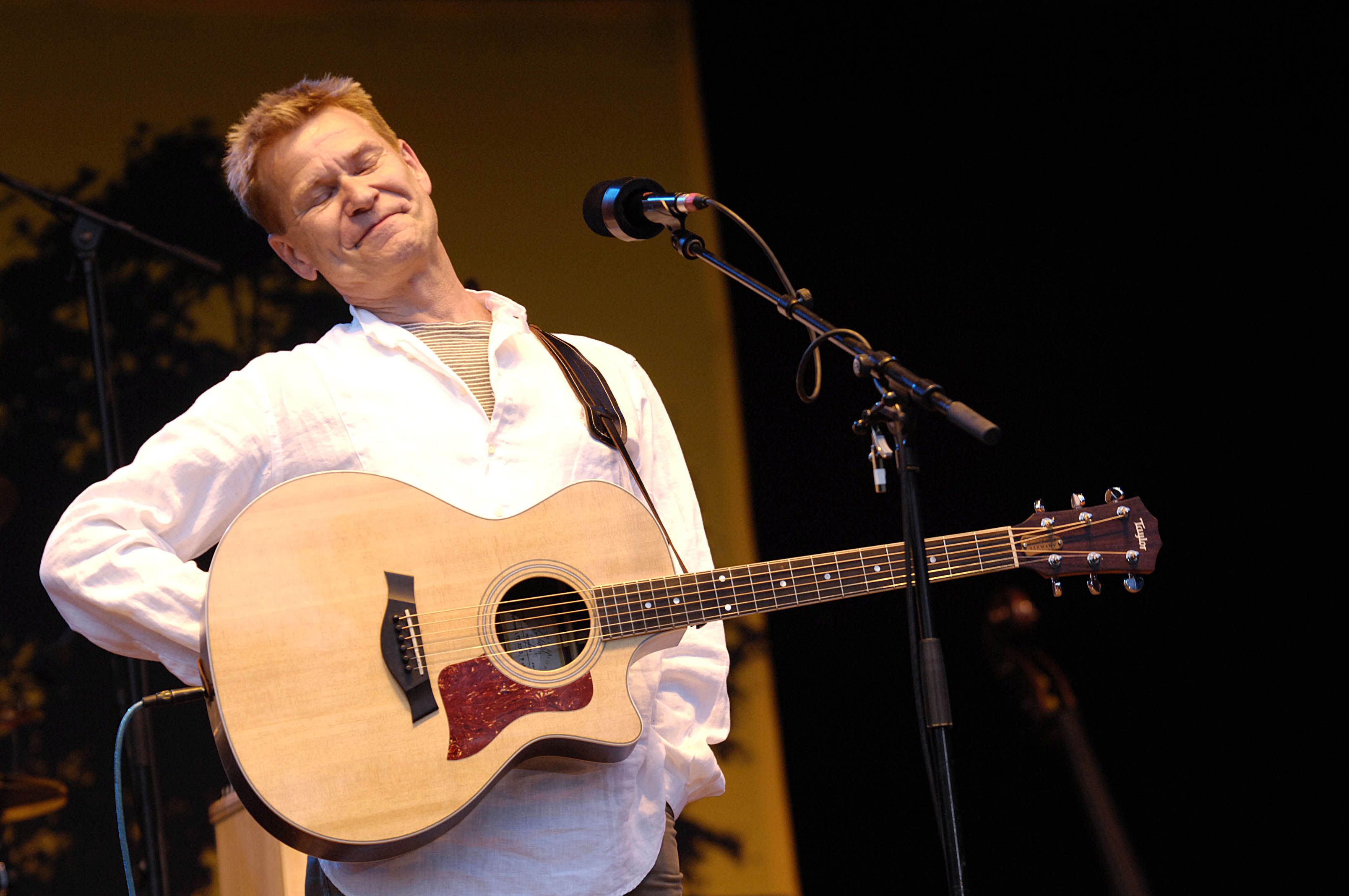 Achim Reichel: Geboren 28.1.1944 in Wentorf.
Wichtigste Alben: „Die grüne Reise“ (1971), „Blues in Blond“ (1981),...