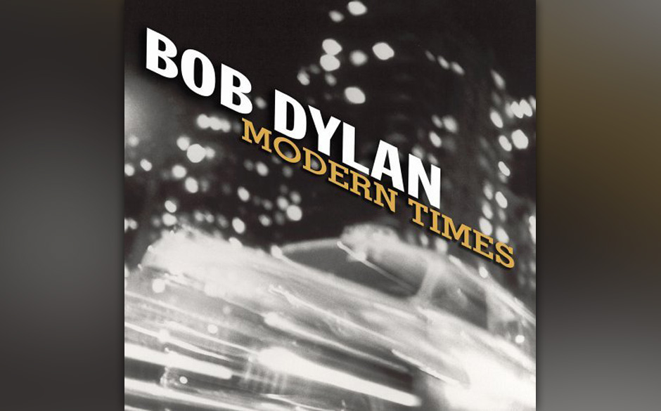 In „Nettie Moore“ greift er auf das Folk-Traditional „Moonshiner“ zurück wie auch auf Zeilen aus „Gentle Nettie...