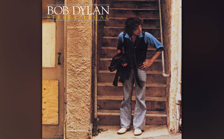 „Er muss 150 Jahre alt gewesen sein. Seine Augen schienen zu brennen, aus seinen Nasenflügeln strömte Rauch.“ Ganz s...