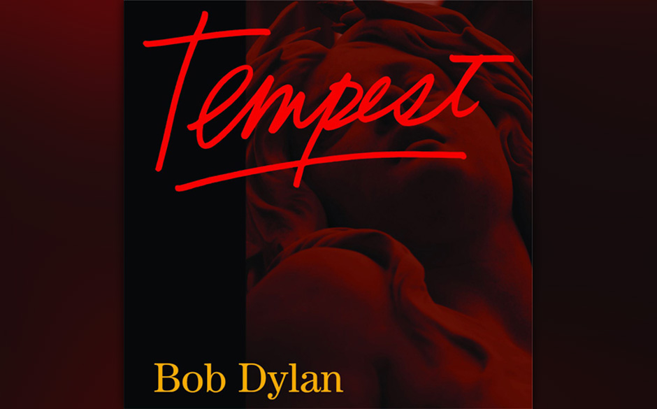 In dem blutrünstigen „Pay In Blood“ singt Dylan über einem „Exile“-Ära-Stones-Riff: „I’ll drink my fill and...