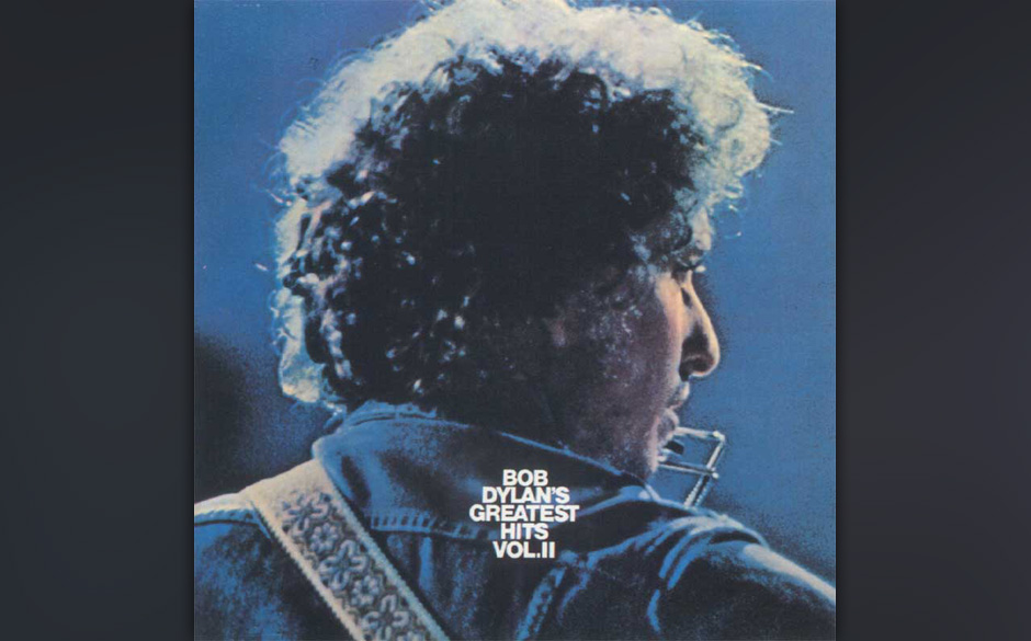 Die Gitarre und eine kirchenähnliche Orgel umrahmen Dylans näselndes Stoßgebet – und erst wenn im Refrain Richard Man...