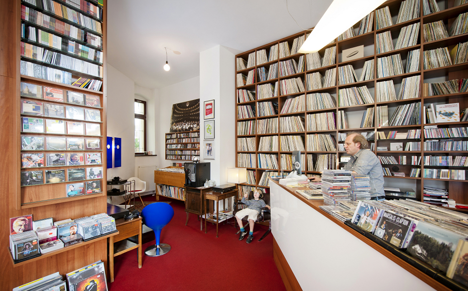 Unsere Plattenladenempfehlung der Woche ist Sweetwater in der Friedrich-Wieck-Straße 4 in 01326 Dresden.