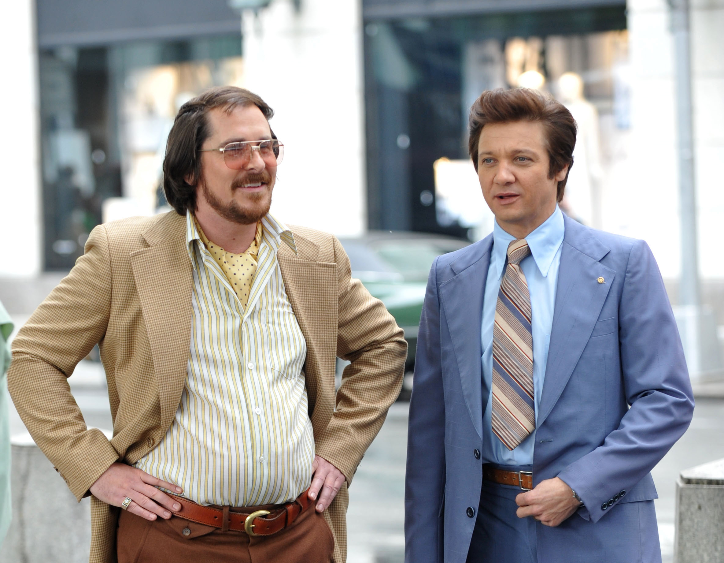 6. American Hustle. Nur der humorvolle Regie-Virtuose David O. Russell könnte einen der größten US-Politskandale der Sp...