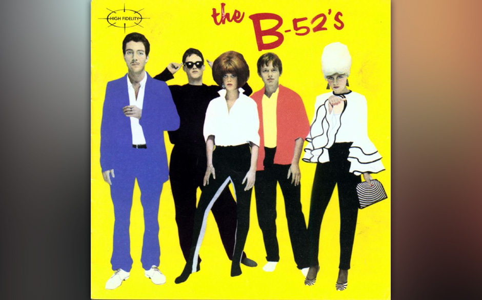 152. The B-52’s - The B-52’s, 1979
Das Album erinnert an eine Highschool-Clique, die mit schrägen Witzen, schrulligen...