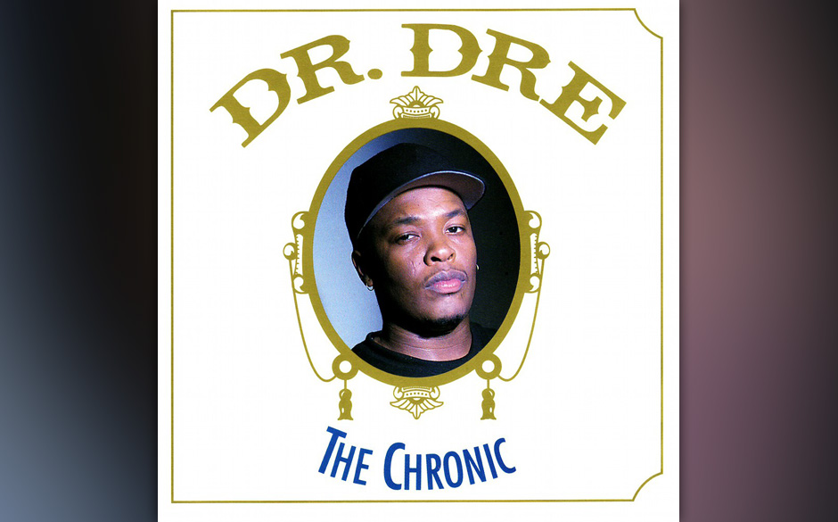 138. Dr. Dre - The Chronic, 1992
Mit N.W.A. hatte Dr. Dre den Gangsta-Rap bereits im Mainstream etabliert. Auf „The Chro...