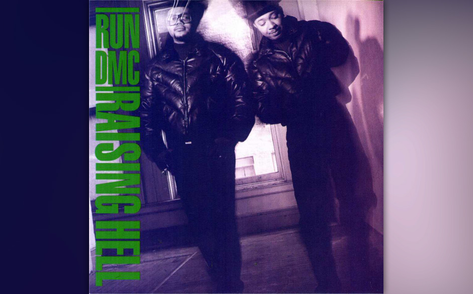 123. Run-DMC - Raising Hell, 1986
Zusammen mit Produzent Rick Rubin lieferten Run-DMC ein Album ab, das den Mainstream zwa...