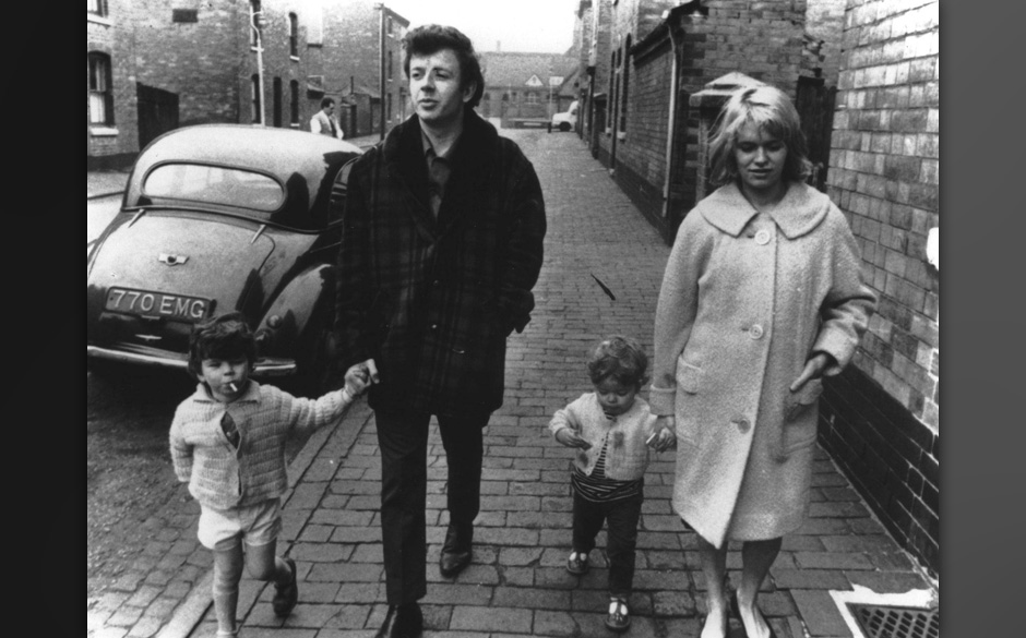 Ken Loachs "Cathy Come Home", 1966. Der Film löste seinerzeit eine Parlamentsdebatte aus: „Alle Geschehnisse dieses Fil...