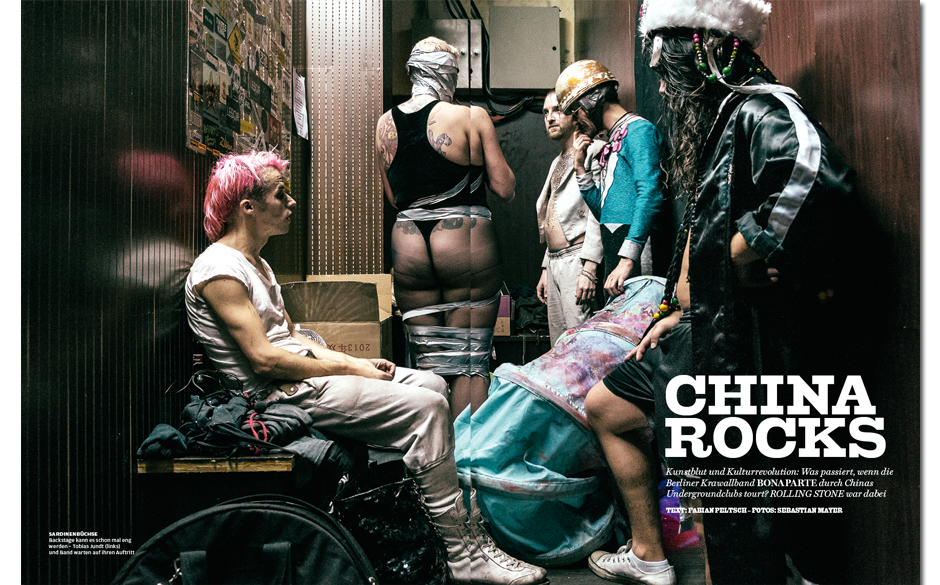 RS-Reportage: In Chinas Pop-Underground.
Die Berliner Avantgarde-Band Bonaparte trifft auf chinesische Rockfans mit Smartp...