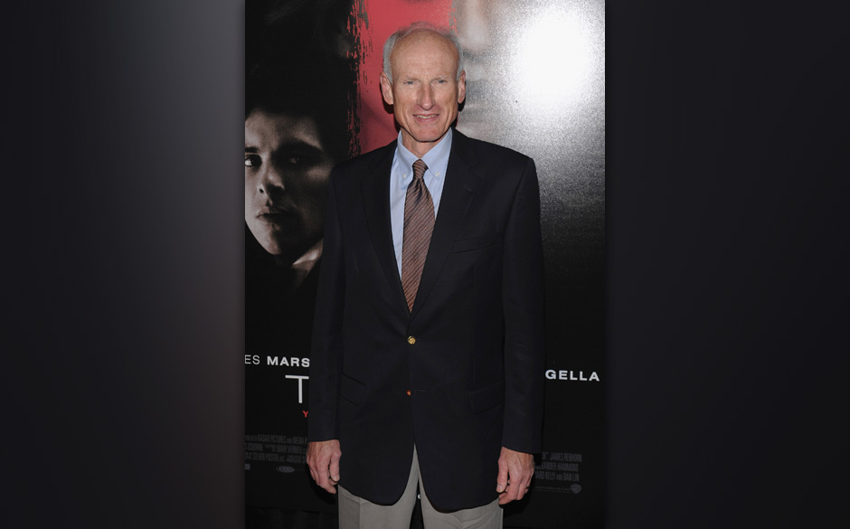 NEW YORK - NOVEMBER 04:  James Rebhorn attends "The Box" New York premiere at the AMC Lincoln Square on November 4, 2009 i...