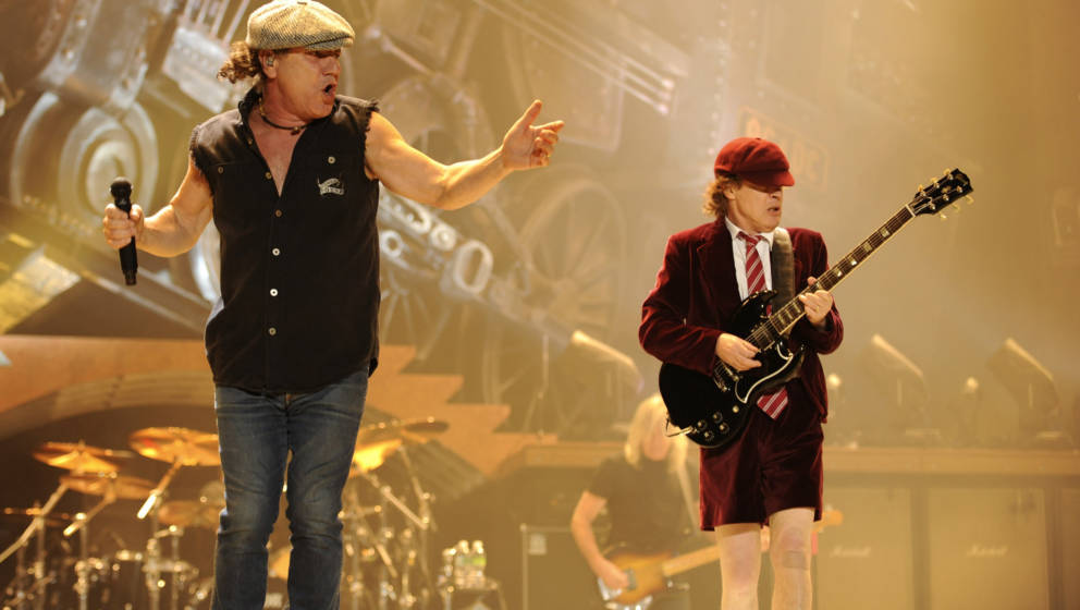 WILKES BARRE, PA - OCTOBER 28:  Malcolm Young and Angus Young of AC/DC perform during their 'Black Ice' Tour Opener on Octobe