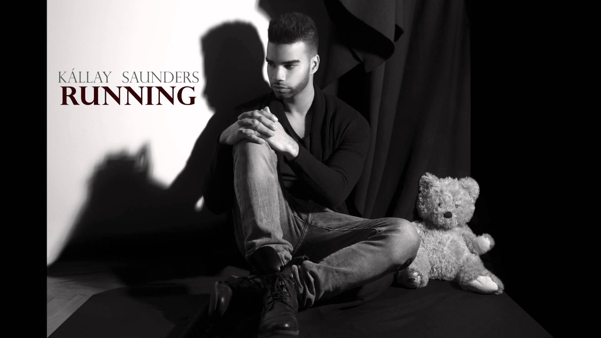 8. Ungarn: András Kallay-Saunders, Running“. Glutäugiger Jüngling mit elektronisch forcierter dramatischer Schmachtnu...