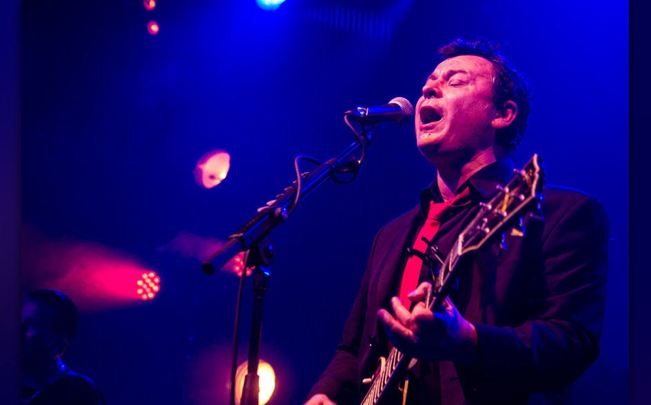 Manic Street Preachers, Gibson Frankfurt