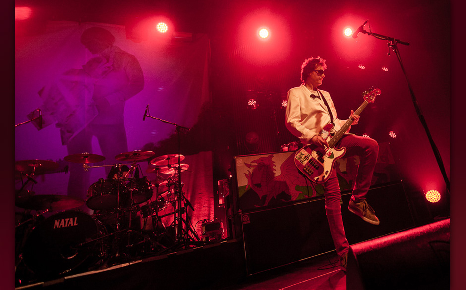 Manic Street Preachers, Gibson Frankfurt