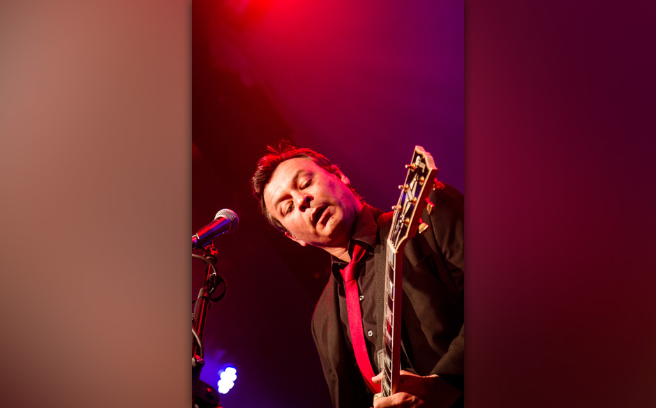 Manic Street Preachers, Gibson Frankfurt