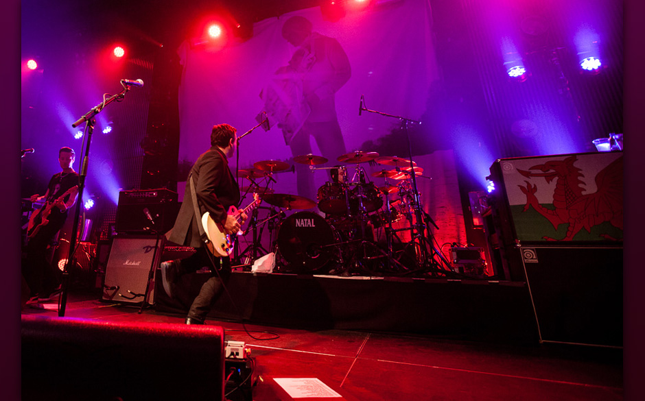 Manic Street Preachers, Gibson Frankfurt