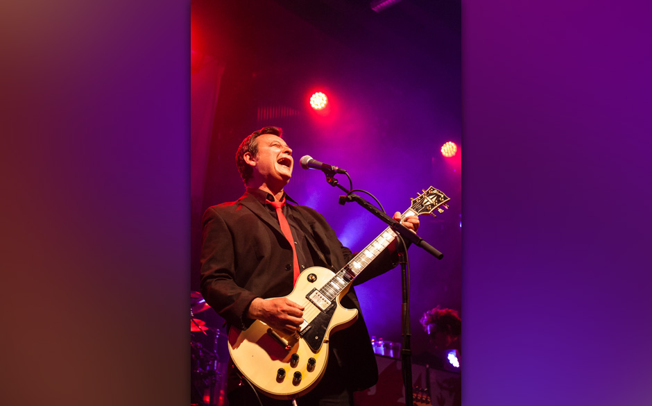 Manic Street Preachers, Gibson Frankfurt