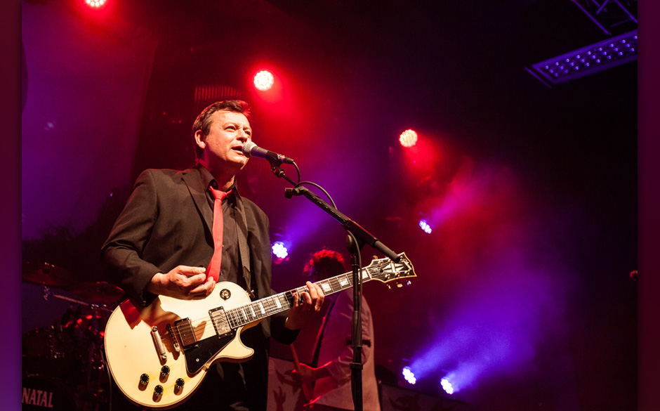 Manic Street Preachers, Gibson Frankfurt