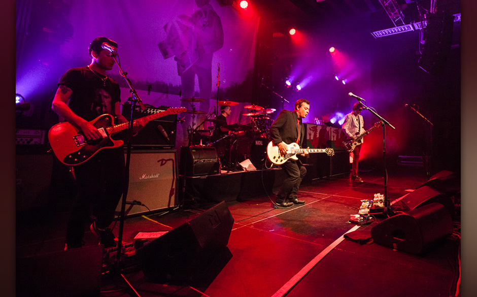 Manic Street Preachers, Gibson Frankfurt