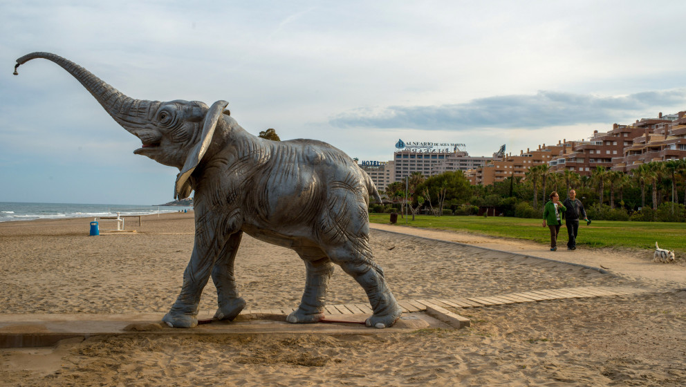 OROPESA DEL MAR, SPAIN - MAY 18:  An Elephant shower stands on the beach of Marina d'Or holiday resort on May 18, 2014 in Oro