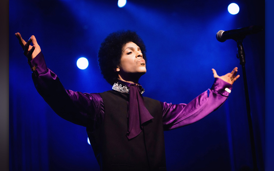 Nun zum ersten Mal in voller Länge zu hören: "Hit N Run" von Prince