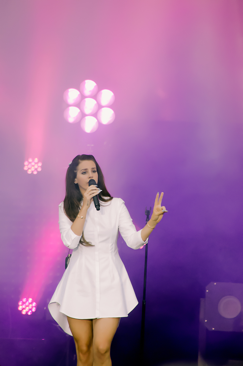 Lana Del Rey 20.06.14 Zitadelle Spandau-10.jpg