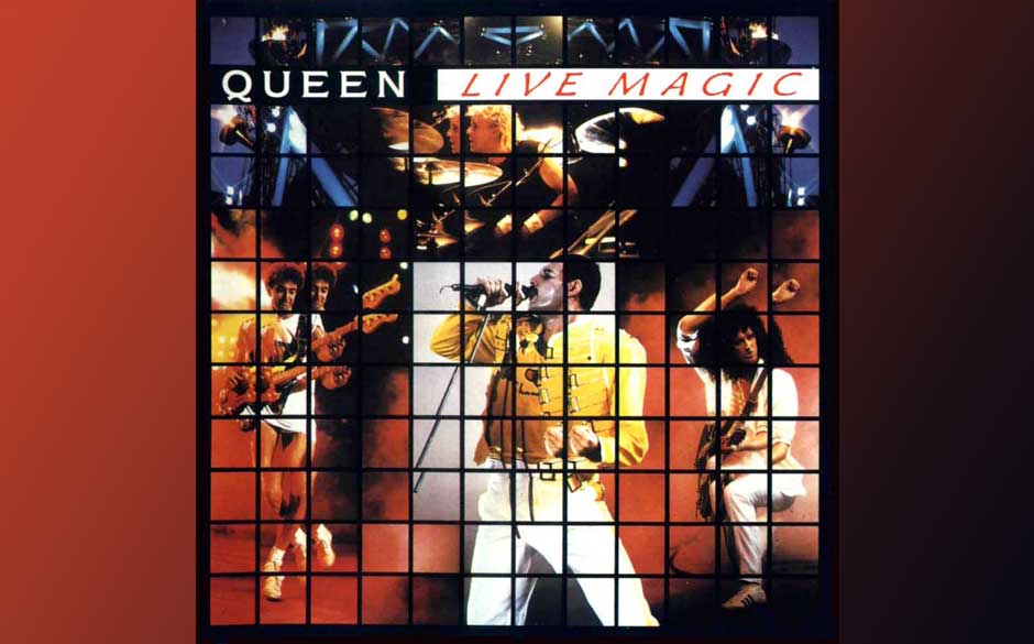 Das zweite Live-Album von Queen, 7 Jahre nach 'Live Killers', deckte die 1986 stattgefundene 'Magic Tour' der Band ab.