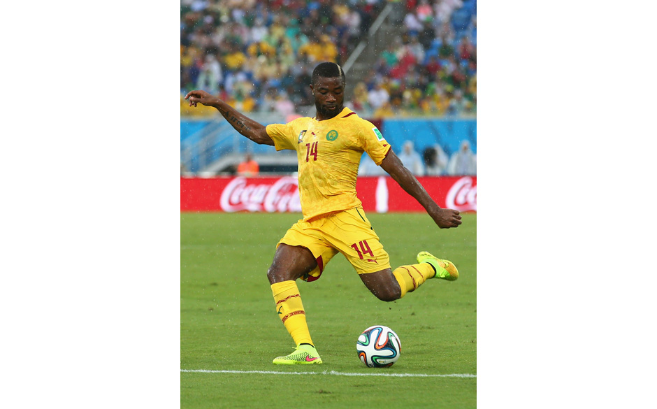 NATAL, BRAZIL - JUNE 13:  Aurelien Chedjou of Cameroon controls the ball during the 2014 FIFA World Cup Brazil Group A mat...