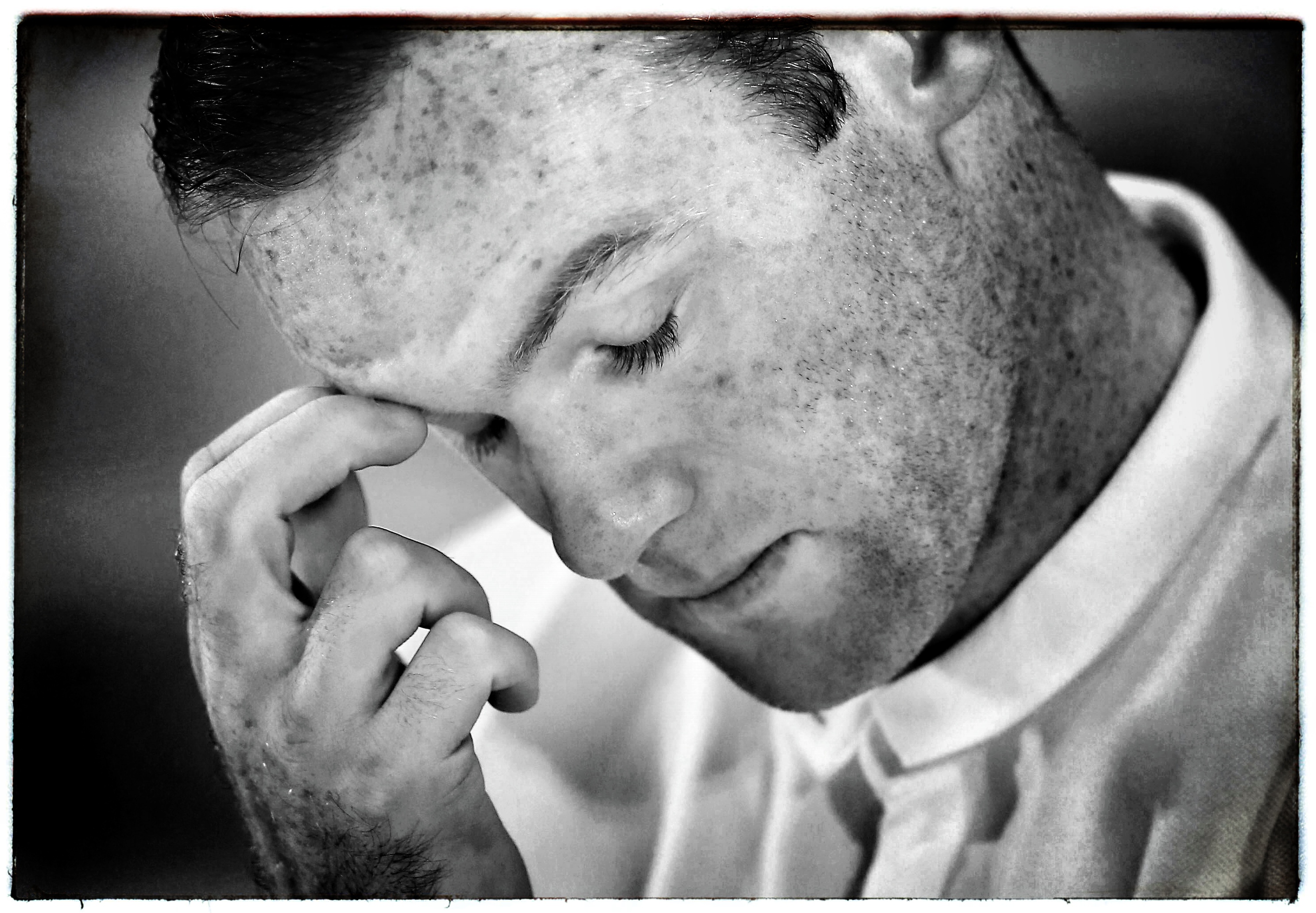 RIO DE JANEIRO, BRAZIL - JUNE 15:  (EDITORS NOTE: THIS IMAGE HAS BEEN CREATED WITH THE USE OF DIGITAL FILTERS) Wayne Roone...