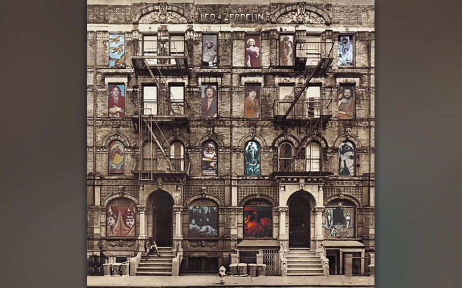 141. Led Zeppelin - Kashmir
Robert Plant machte Urlaub in Marokko, als ihm der Text zu Led Zeppelins ambitioniertestem Exp...