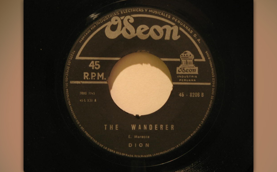 243. Dion – The Wanderer
Dion Dimuccis Markenzeichen war die Macho-Mär über einen Typen, der Tattoos seiner Freundinne...