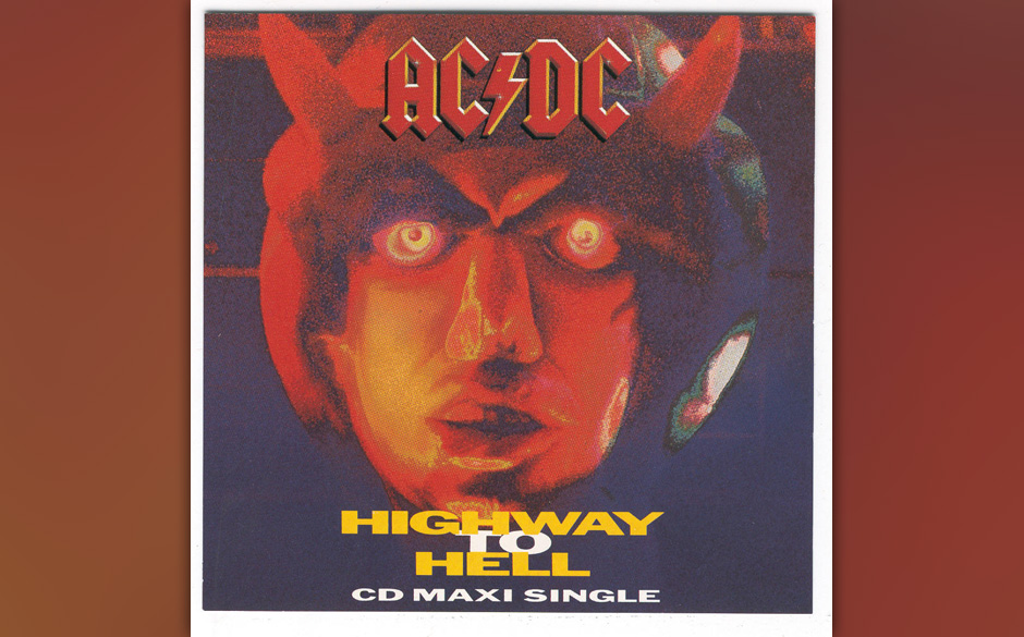 258. AC/DC – Highway To Hell
„Ich bin seit 13 Jahren auf Tour“, beschwerte sich  Sänger Scott 1978. „Flieger, Hot...