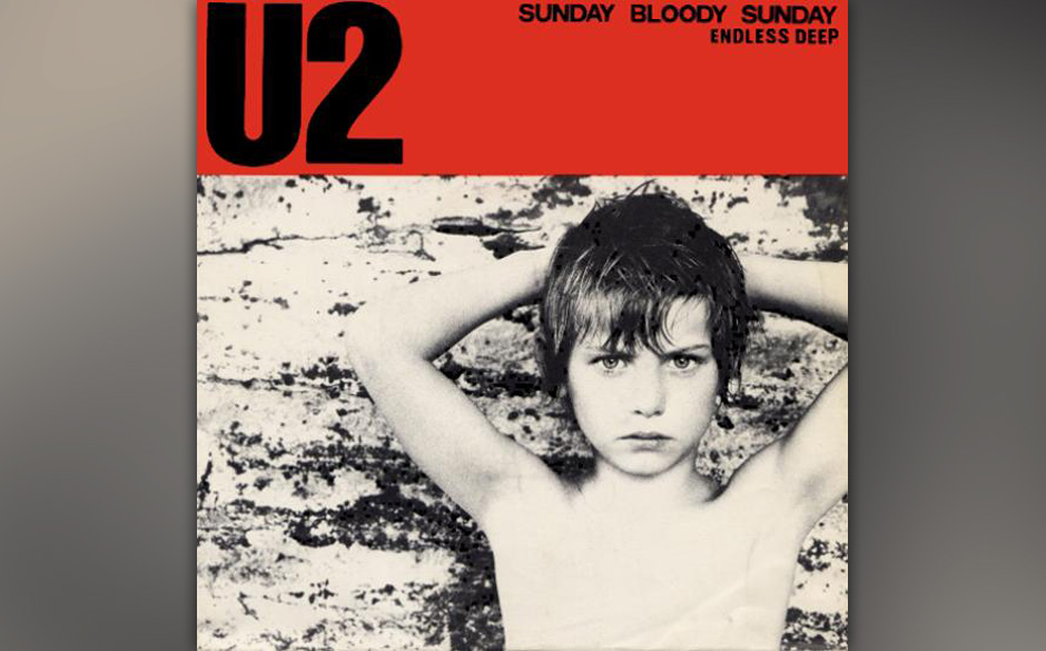 272. U2 – Sunday Bloody Sunday
U2s Friedensparolen über einem militärischen Beat wurden inspiriert von zwei sonntägli...