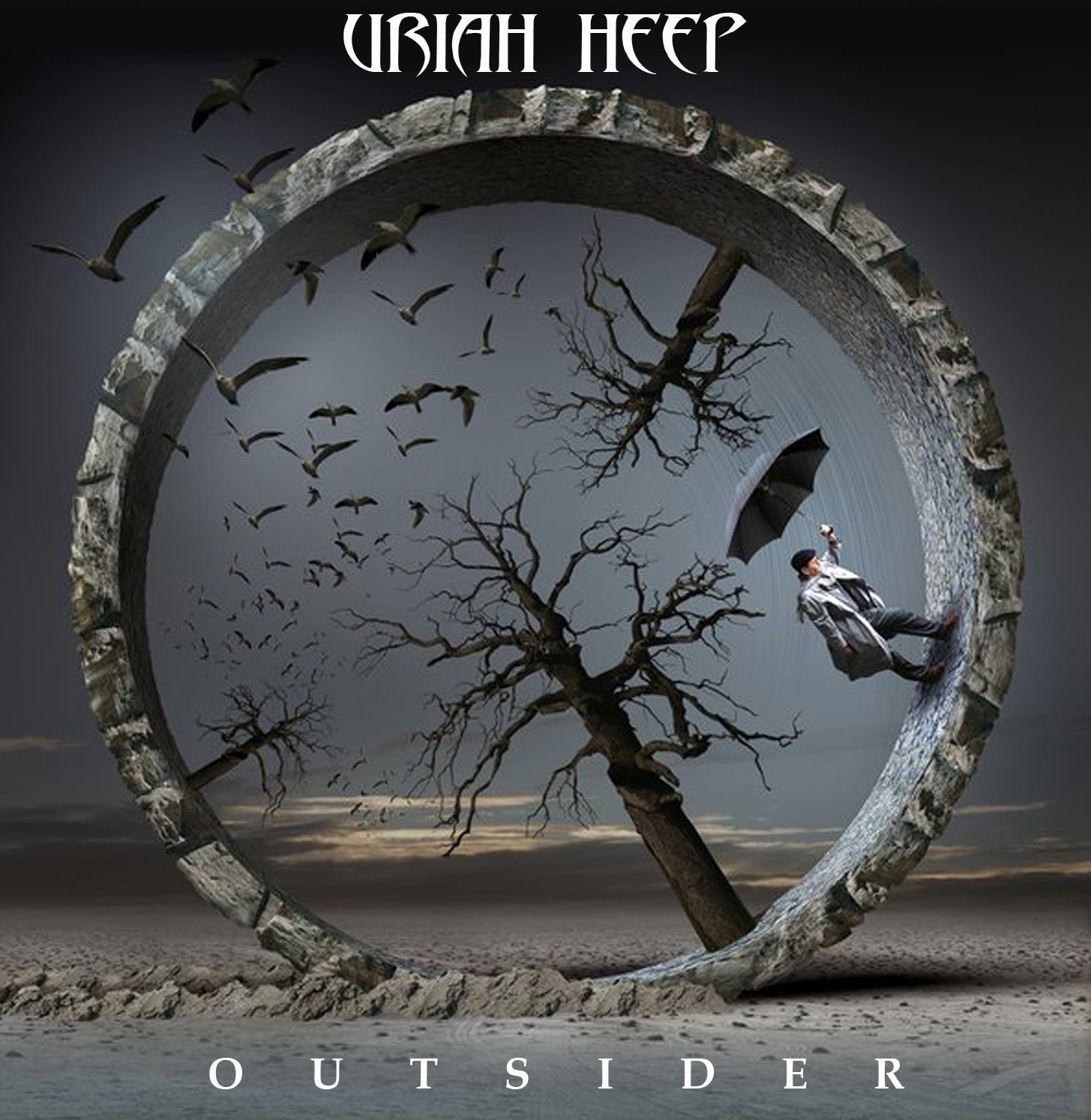 Uriah Heep, "Outsider": 1 Stern. Bernie Shaw kräht und knödelt. Fazit: Alles wie immer. Die Lederhose passt noch.