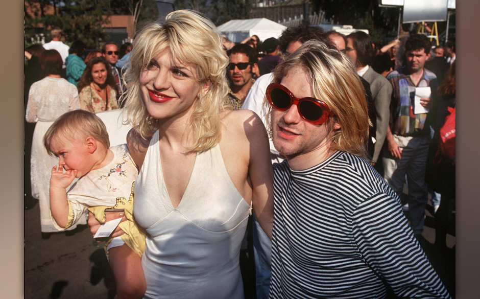Mit Ehemann Kurt Cobain und Tochter Frances Bean 1993