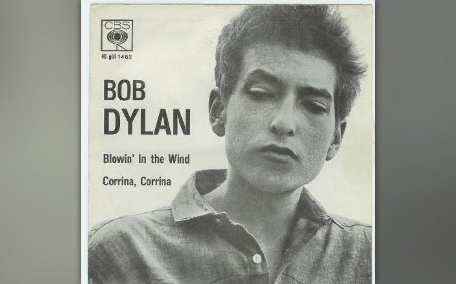 14. Bob Dylan – Blowin’ In The Wind
Im April '62 stellte Bob Dylan im New Yorker Greenwich Village mit einer kleinen R...