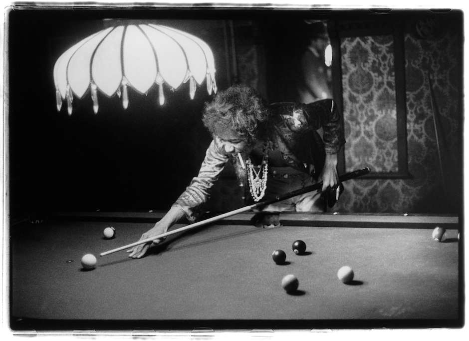 Ich sagte: „Wenn schon, denn schon. Du musst sie in ihre Einzelteile zerlegen und die Teile dann ins Publikum werfen, da...