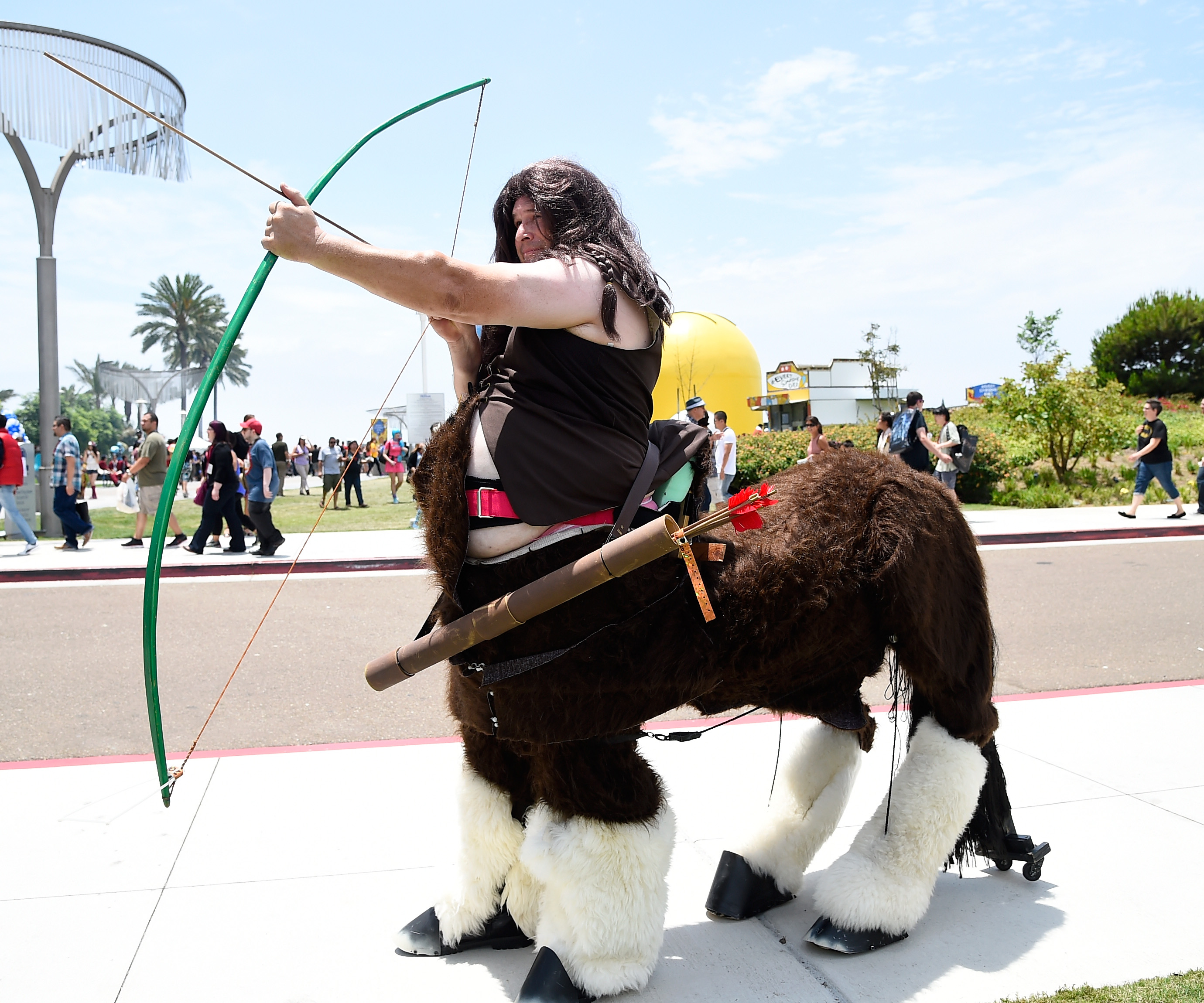 General Atmosphere - Day 2 - Comic-Con International 2014