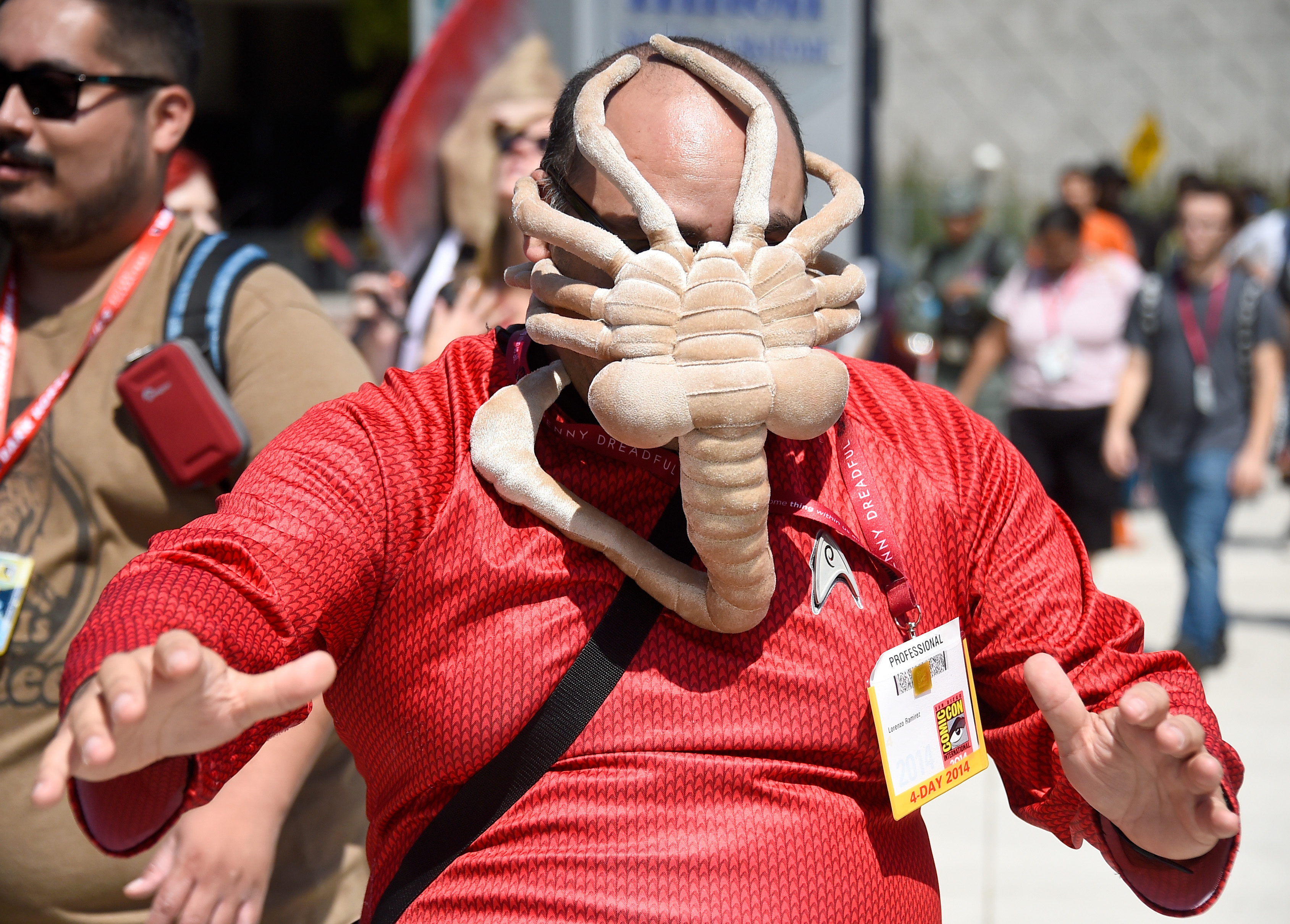 General Atmosphere - Day 3 - Comic-Con International 2014