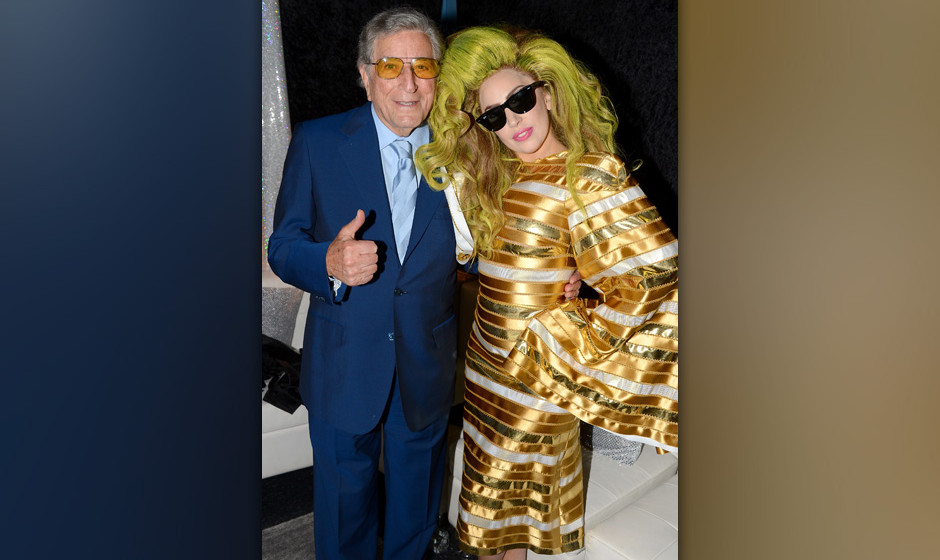 NEW YORK, NY - APRIL 06:  (EXCLUSIVE COVERAGE) Tony Bennett and Lady Gaga pose backstage after her show at Roseland Ballroom 