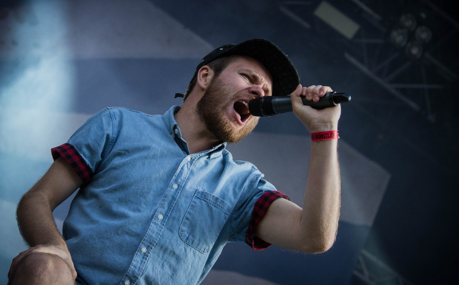OpenFlair2014-EnterShikari-Christina-2.jpg