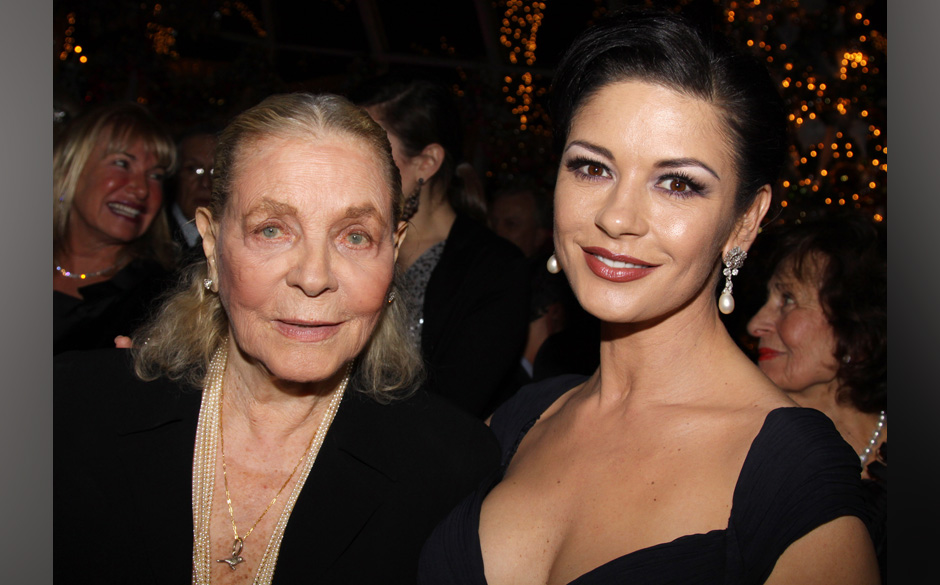 Lauren Bacall und  Catherine Zeta Jones (2009)