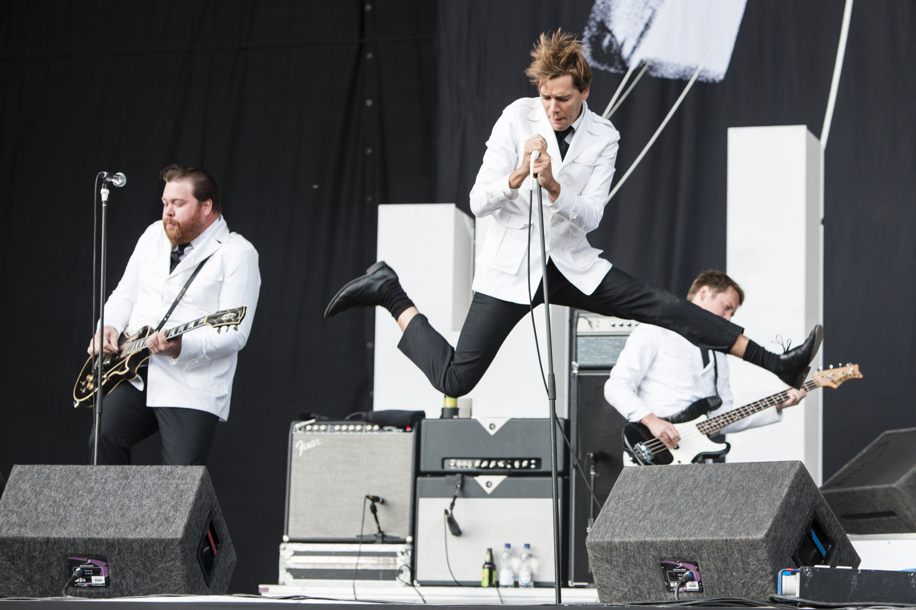 Vigilante Carlstroem und Pelle Almqvist - The Hives