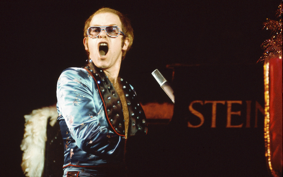 15. Elton John hat sein Coming-out

Homosexuelle Musiker sind 2011 keine Besonderheit, 1976 ah das noch ganz anders aus (a...