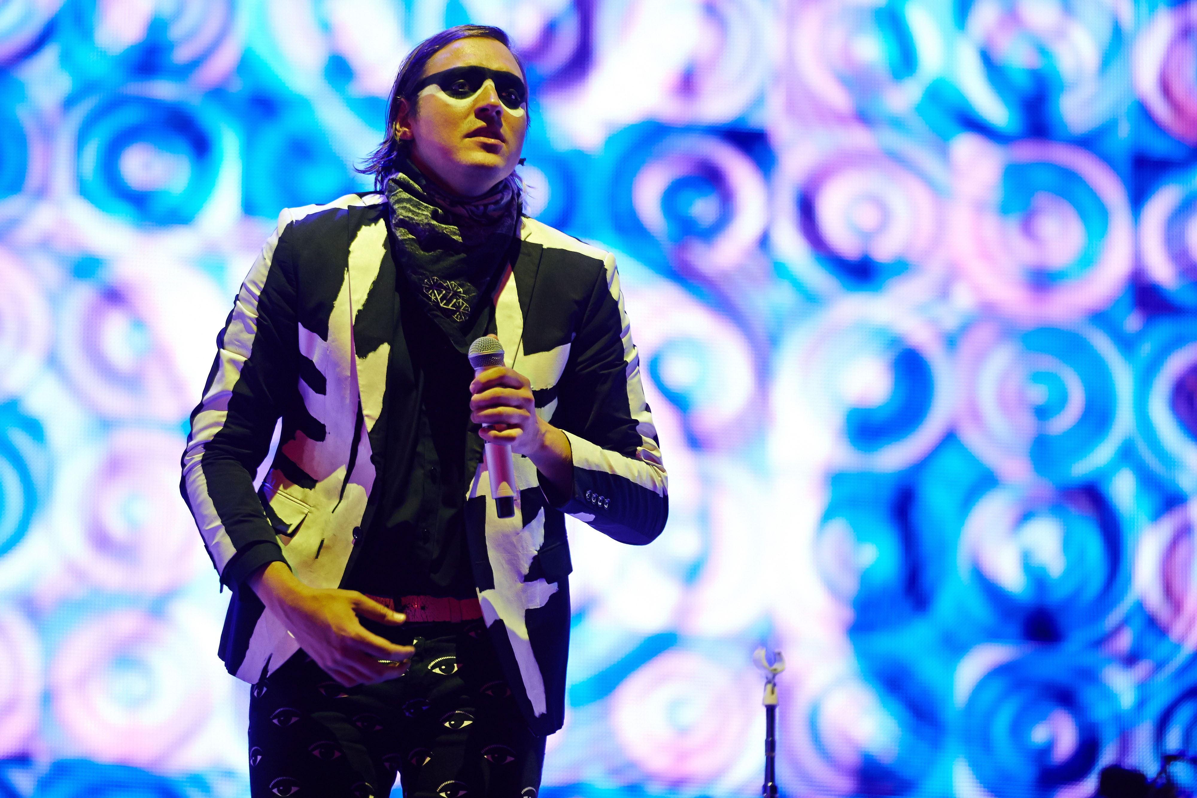 GLASTONBURY, UNITED KINGDOM - JUNE 27: Win Butler of Arcade Fire performs on Day 1 of the Glastonbury Festival at Worthy F...