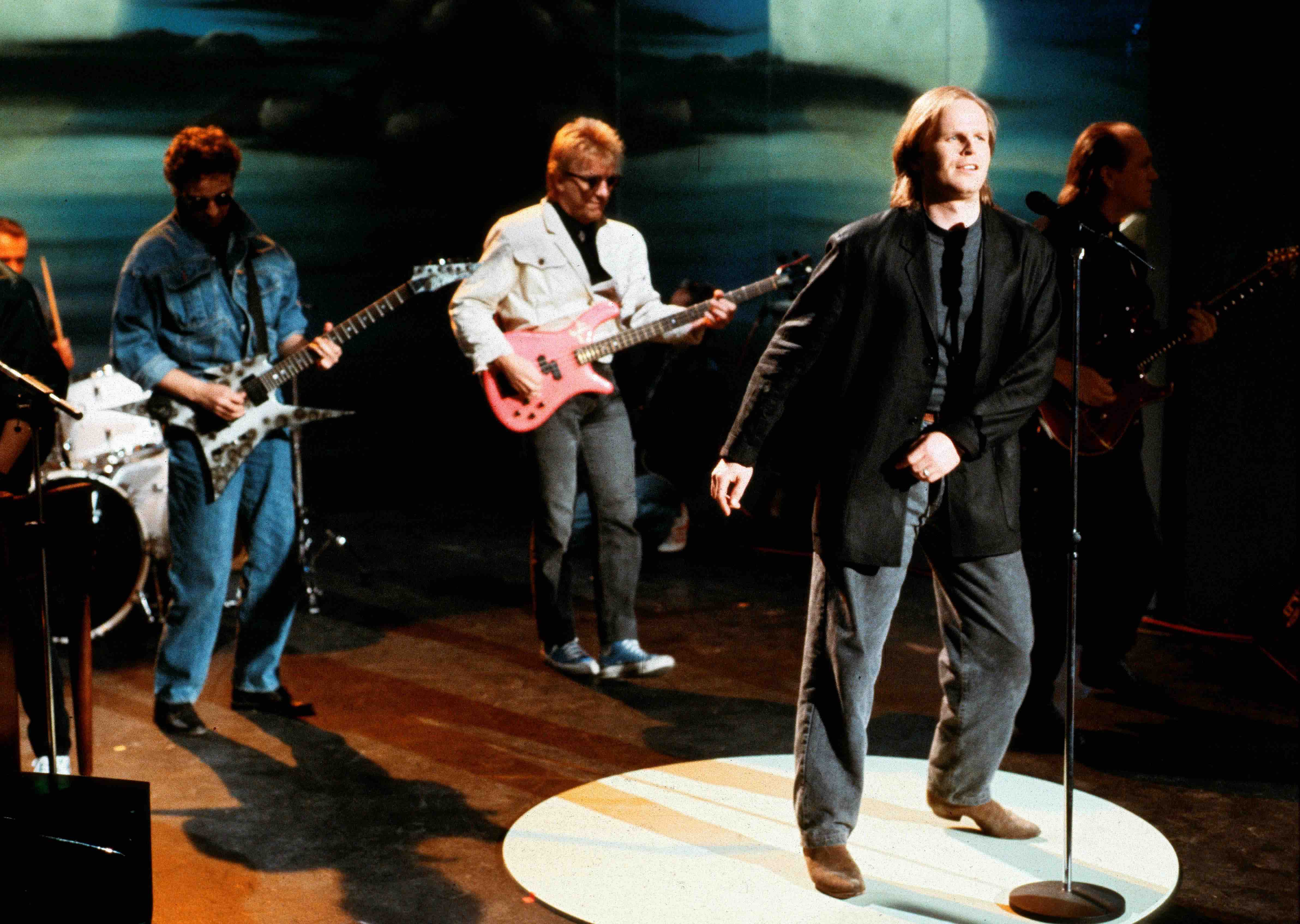 GERMANY - MAY 01:  Photo of Herbert GRONEMEYER; performing on TV show  (Photo by Bernd Muller/Redferns)