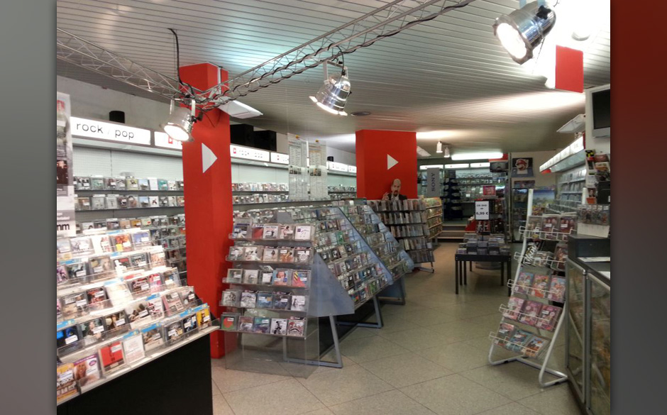 Kontakt: Telefon: 02242-86 81 40
Web: www.music-adventure.de/ Email: info@music-adventure.de