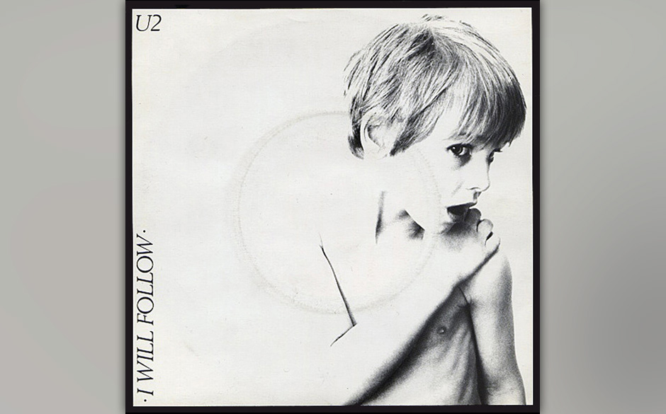 17. "I Will Follow".
Der erste Song auf dem ersten Album „Boy“. Neben der Stakkato-Gitarre von The Edge, dem prägnant...