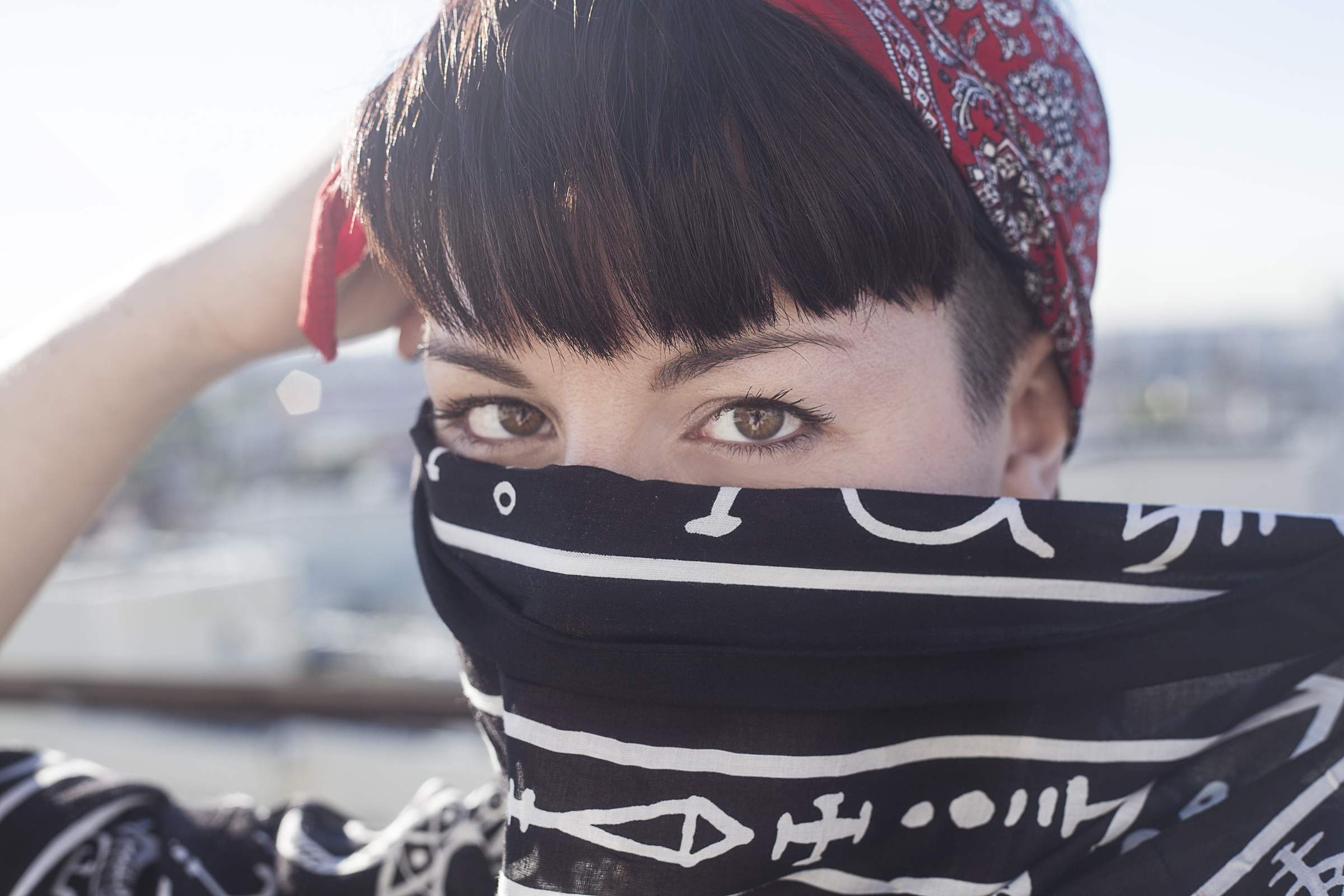 Miss Platnum, Berlin.
Ein artiger, elektronisch getriebener Soul-Schlager von der bräsigen Mutter der R&B- Kompanie aus B...