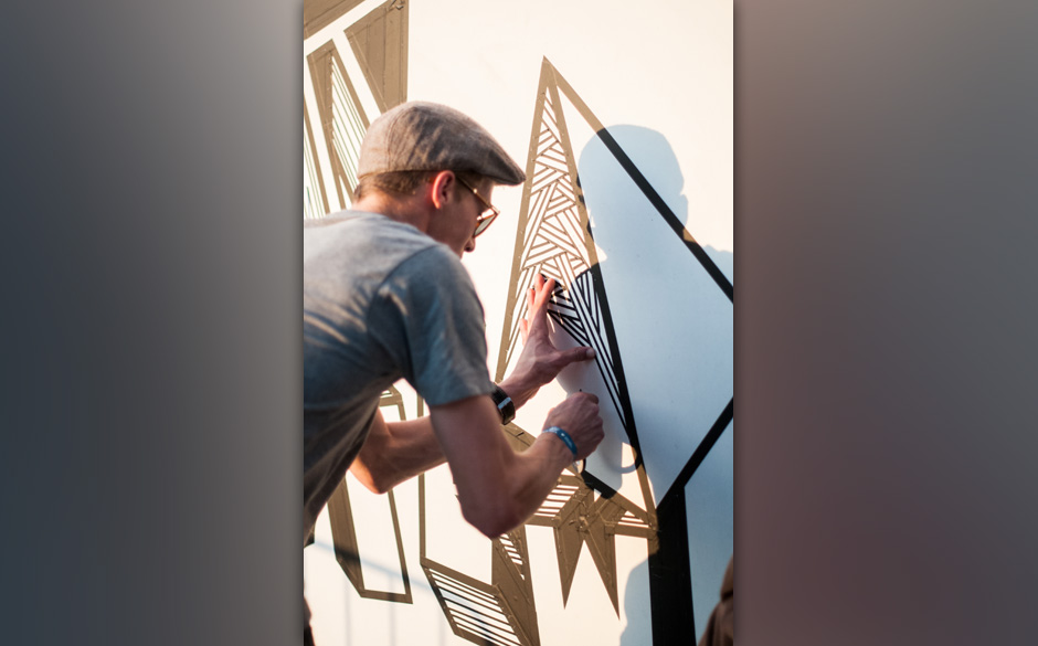 ecsImgNina_Ivanov_Spielbudenplatz__16__01-2538684557473370288