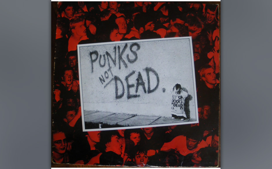 The Exploited – „Punk’s Not Dead“ (Secret, 1981)
Niemand hatte einen schärfer geschnittenen Iro oder eine schöne...